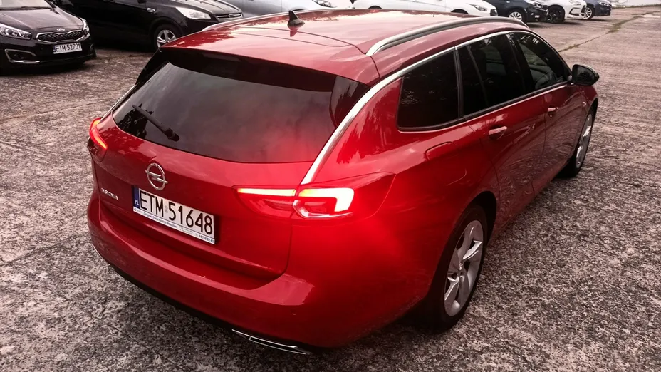 OPEL Insignia -