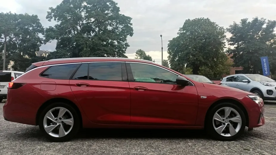 OPEL Insignia -