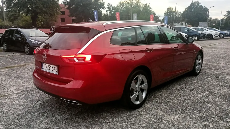 OPEL Insignia -