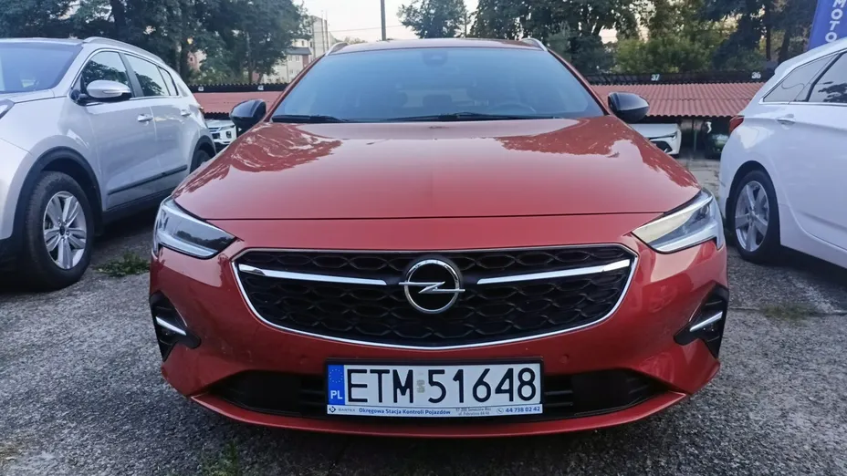 OPEL Insignia -