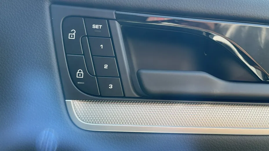 PORSCHE Cayenne -
