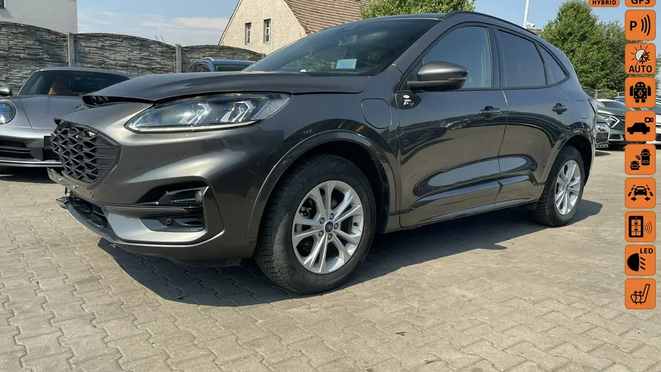 FORD Kuga -
