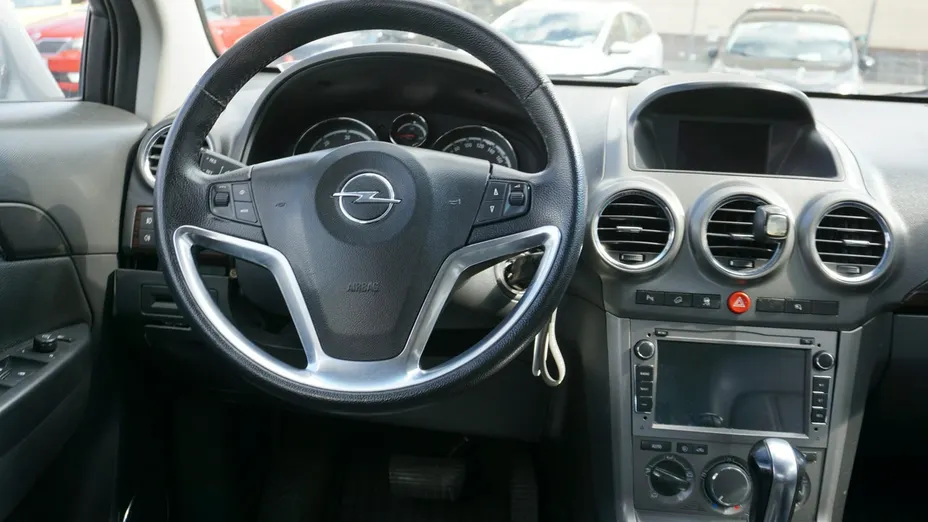 OPEL Antara -
