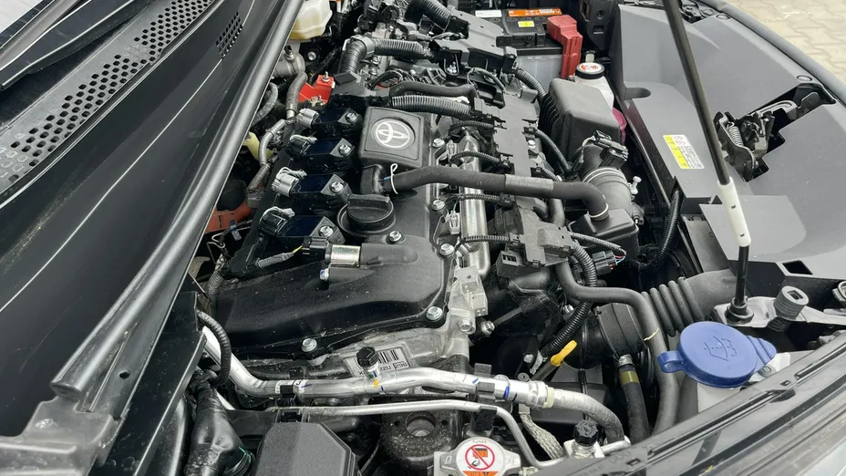 TOYOTA C-HR -