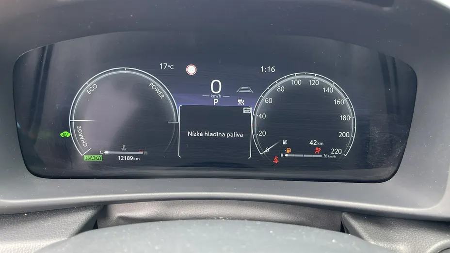 TOYOTA C-HR -