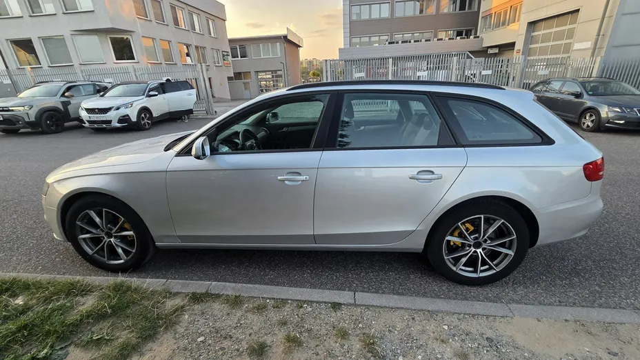AUDI A4 Avant -