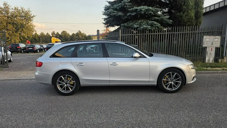 AUDI A4 Avant -