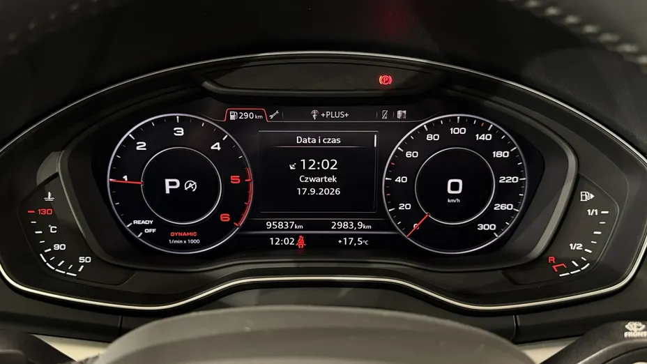 AUDI Q5 -