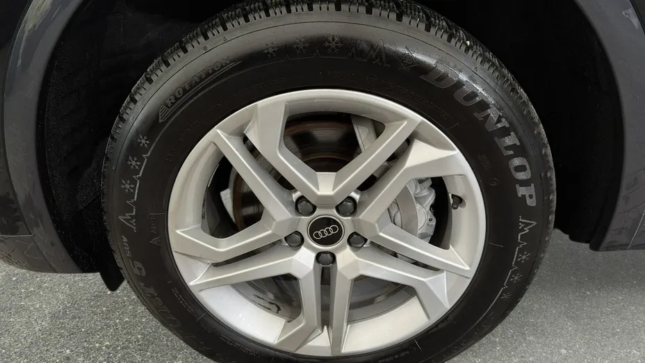 AUDI Q5 -
