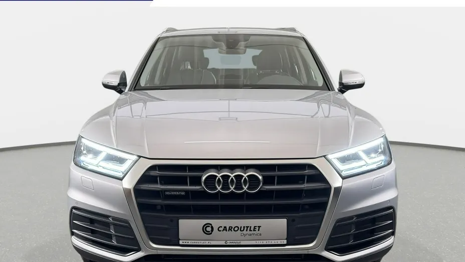 AUDI Q5 -