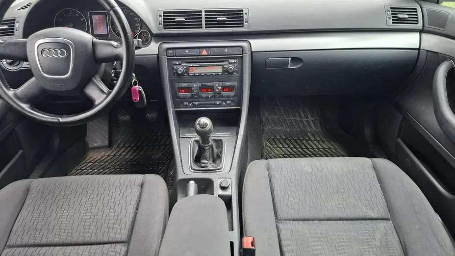 AUDI A4 Avant -
