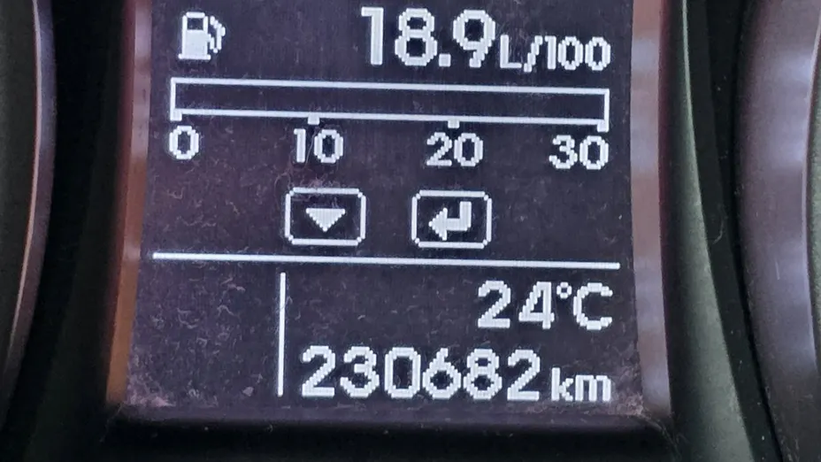 HYUNDAI Santa Fe -