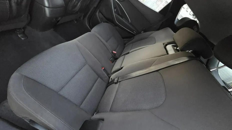 HYUNDAI Santa Fe -