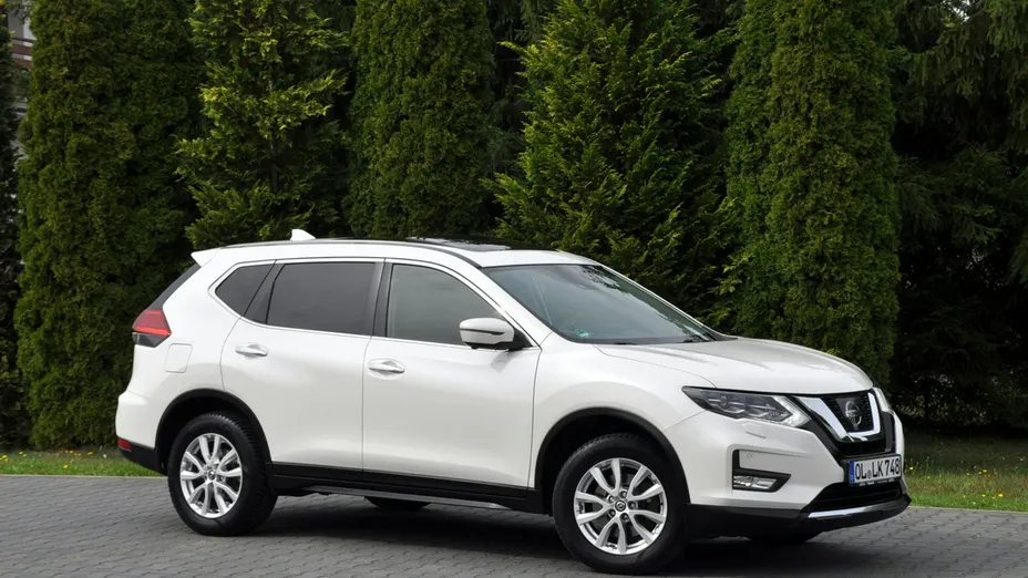 NISSAN X-Trail -