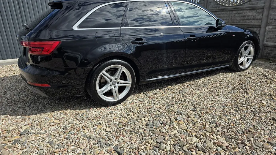 AUDI A4 Avant -
