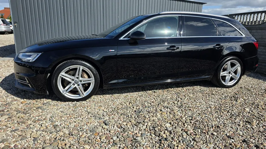 AUDI A4 Avant -