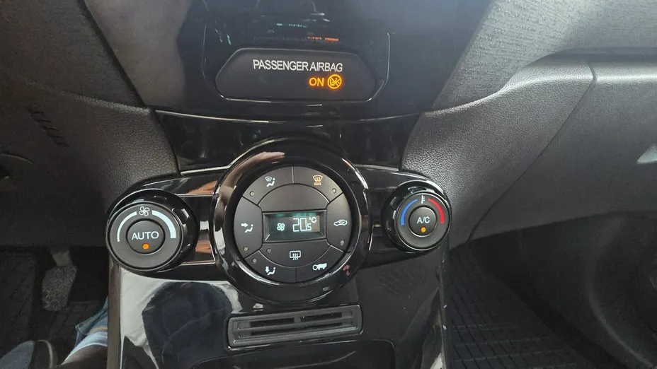 FORD Fiesta -