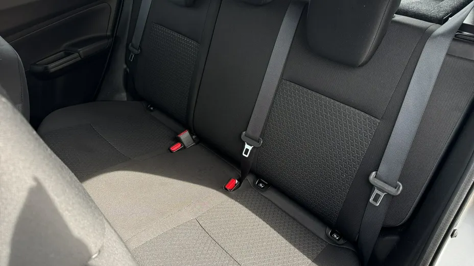 SUZUKI Swift -