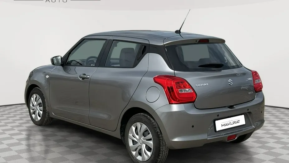SUZUKI Swift -
