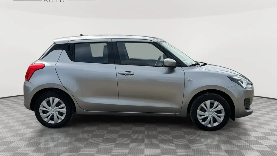 SUZUKI Swift -