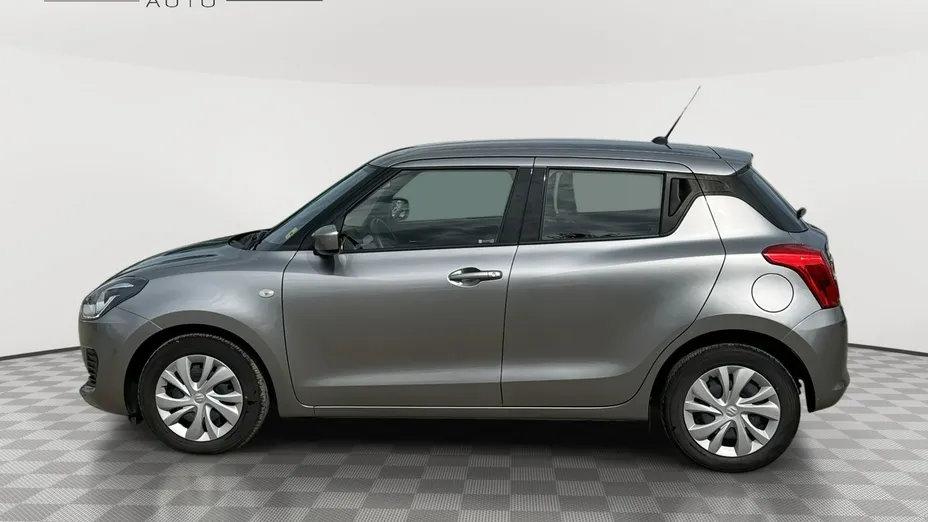 SUZUKI Swift -