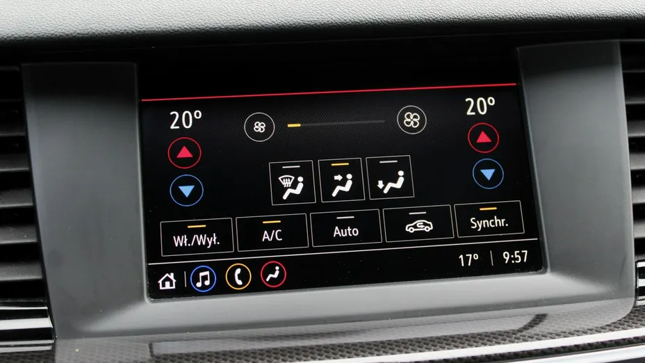 OPEL Insignia -