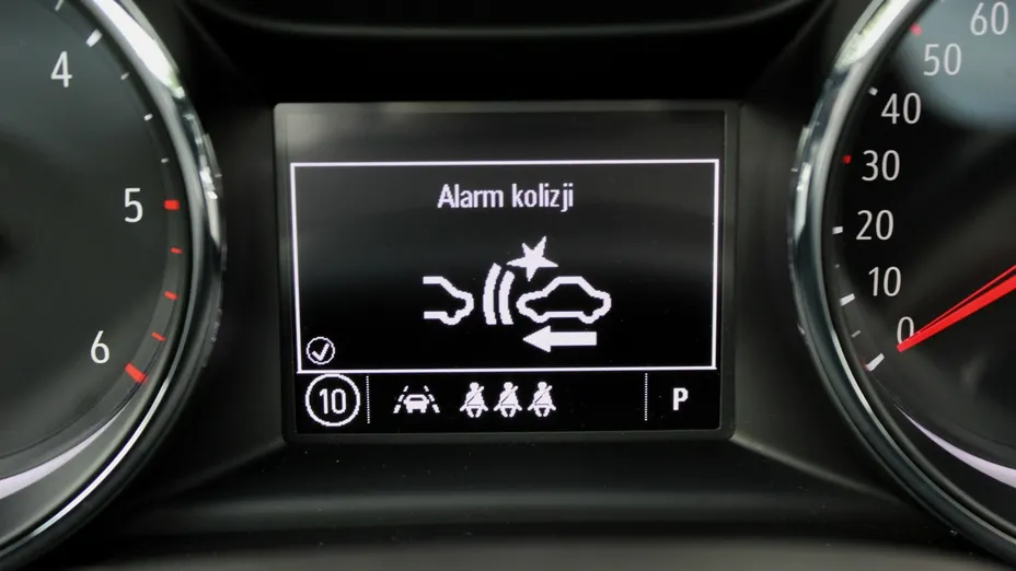 OPEL Insignia -