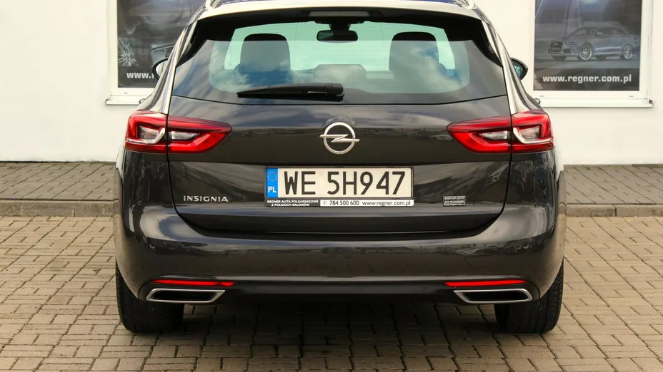 OPEL Insignia -