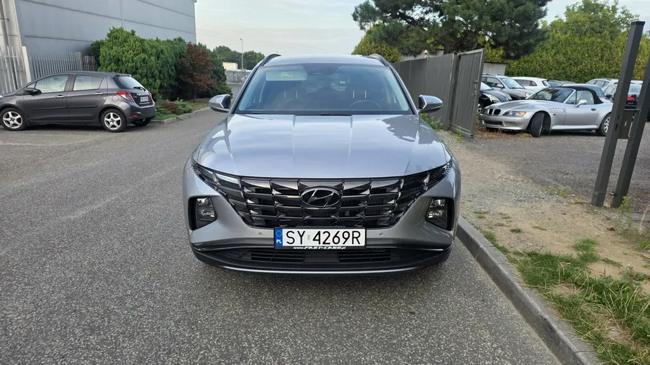 HYUNDAI Tucson -
