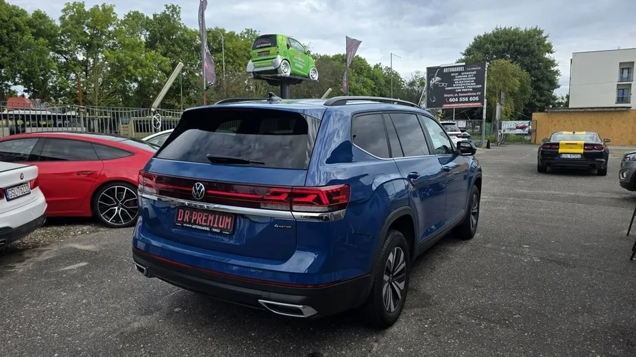 VOLKSWAGEN Atlas -