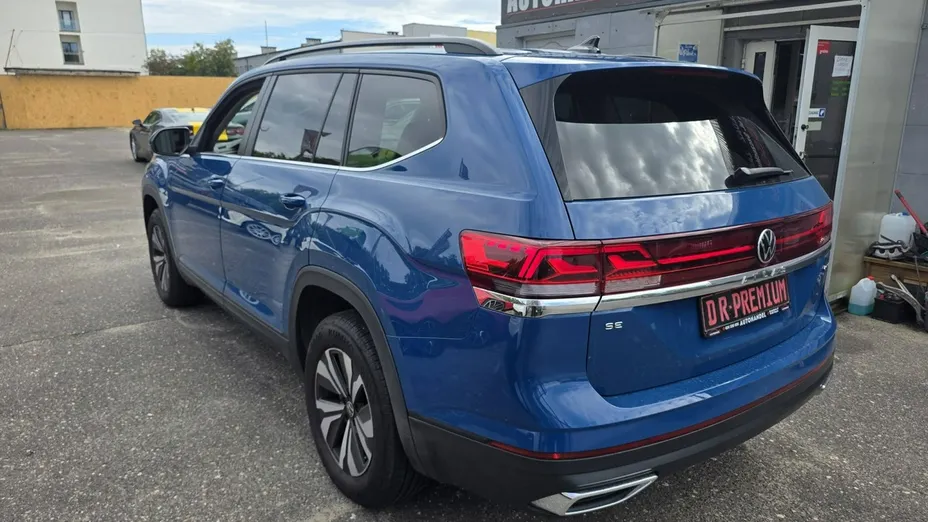 VOLKSWAGEN Atlas -