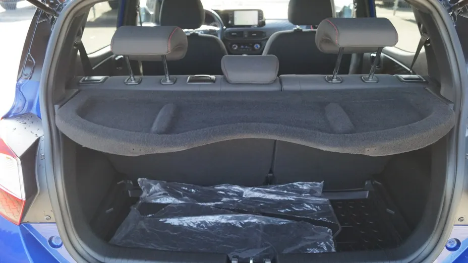 HYUNDAI i10 -