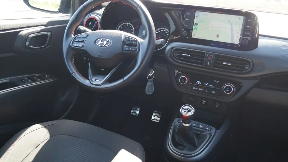 HYUNDAI i10 -