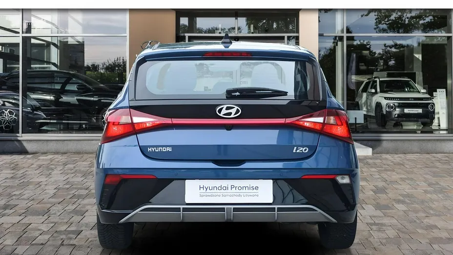 HYUNDAI i20 -