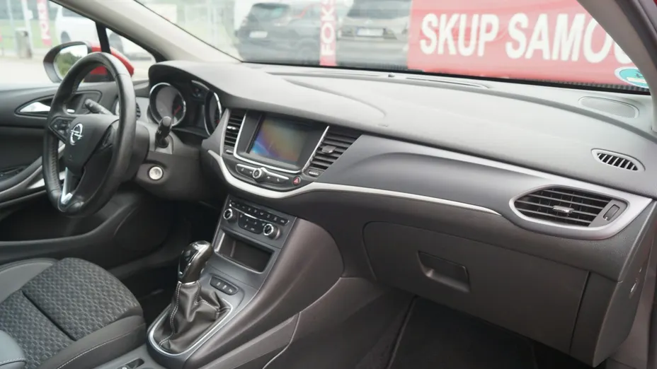 OPEL Astra -