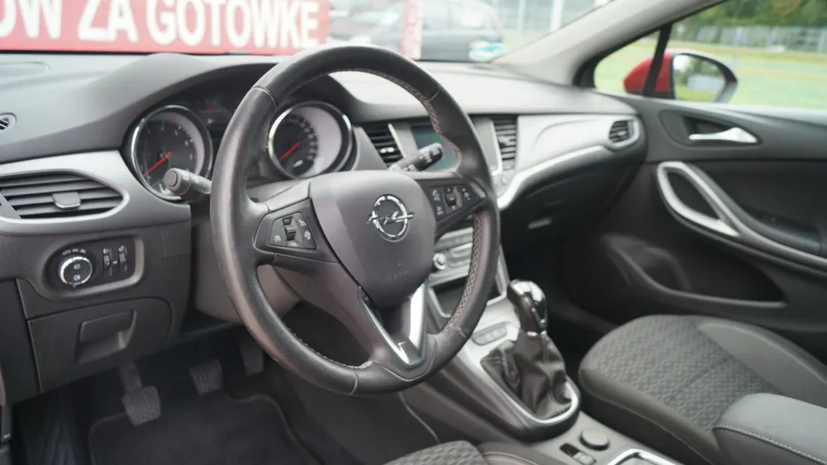 OPEL Astra -