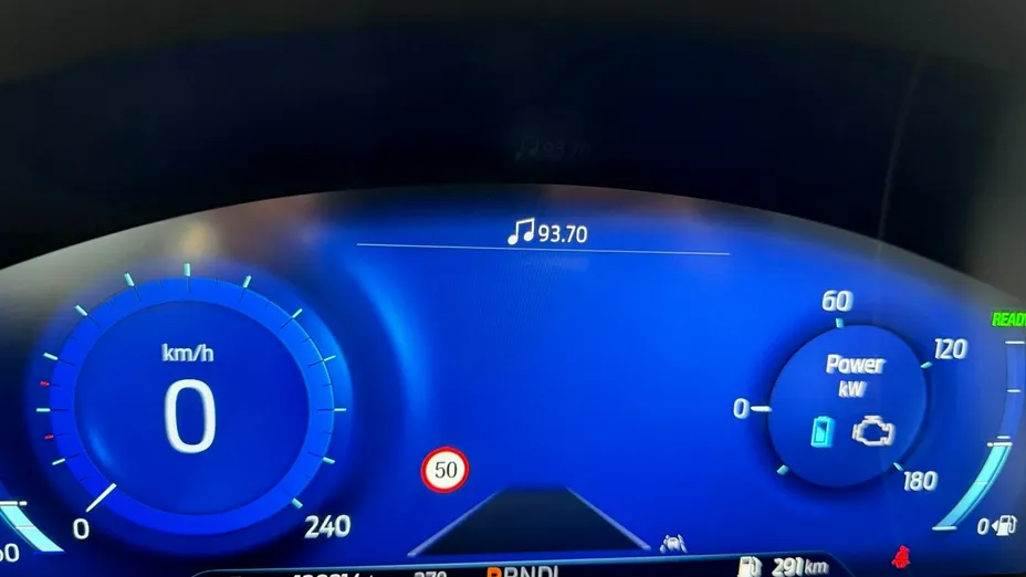 FORD Kuga -