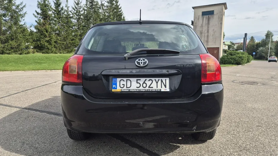 TOYOTA Corolla -