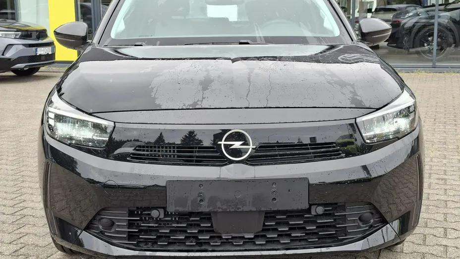 OPEL Corsa -