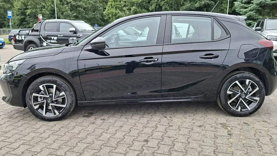 OPEL Corsa -