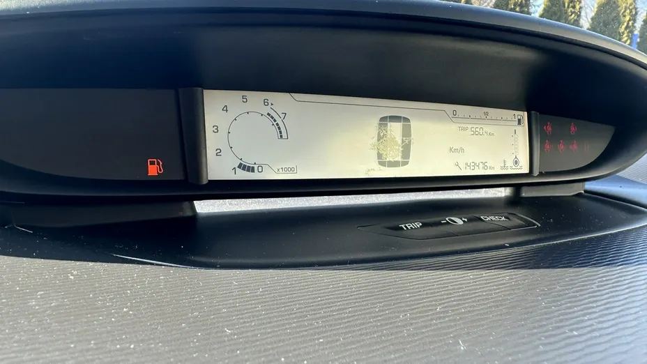 CITROEN C4 -