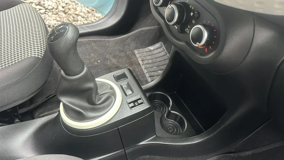 RENAULT Twingo -