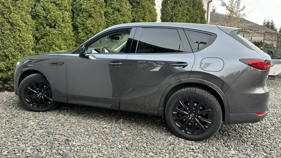 MAZDA CX-60 -