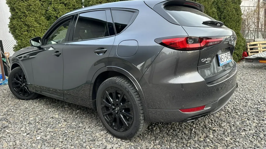 MAZDA CX-60 -
