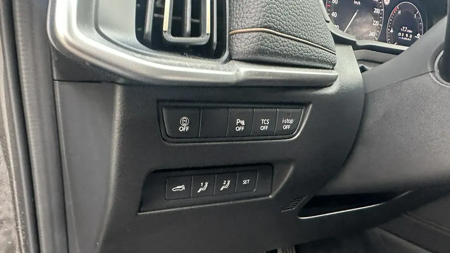MAZDA CX-60 -
