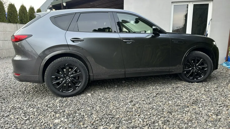 MAZDA CX-60 -