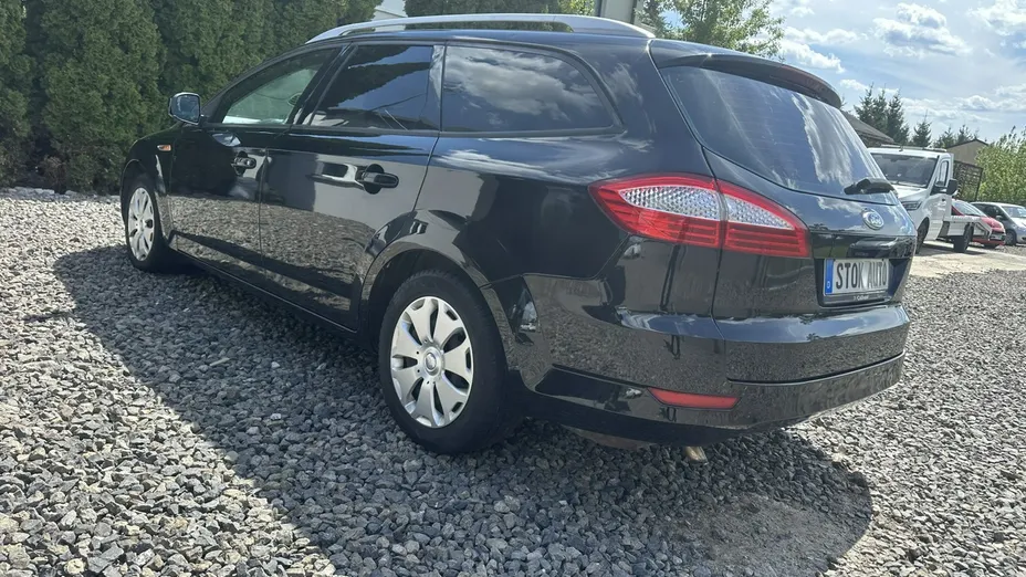 FORD Mondeo -