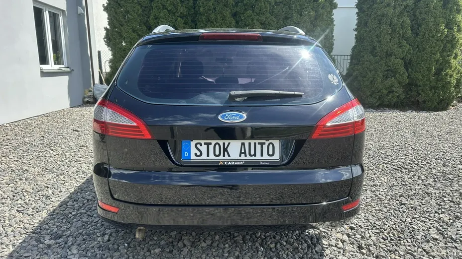 FORD Mondeo -