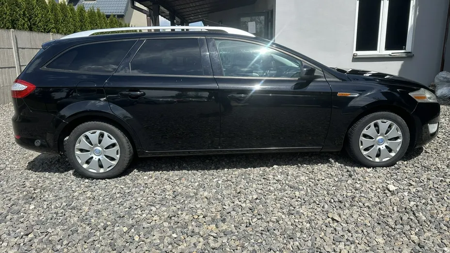FORD Mondeo -