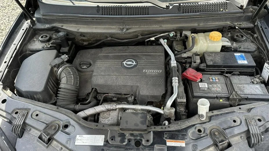 OPEL Antara -